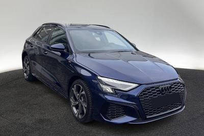 Audi A3 sportback 40 TFSIe 204 s-Line Hybride Rechargeable / Apple Caraply Android Auto Regulateur de Distance Keyless Coffre Elec