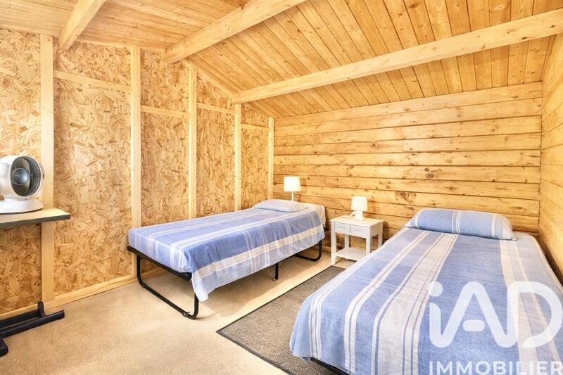 Maison - 92 m² - 4 pièces