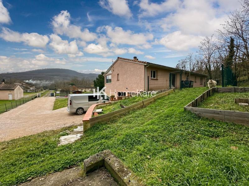 Maison - 130 m² - 7 pièces