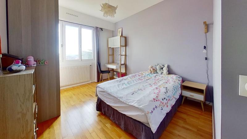 Appartement - 87 m² - 4 pièces