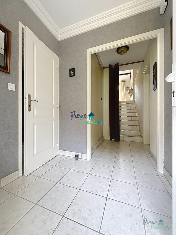 Maison - 123 m² - 6 pièces