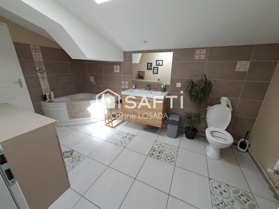 Maison - 160 m² - 7 pièces