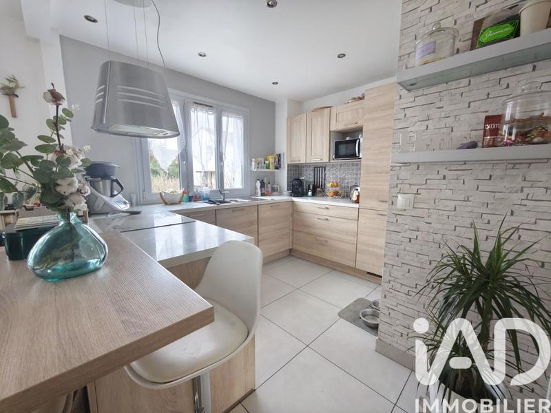 Maison - 100 m² - 4 pièces