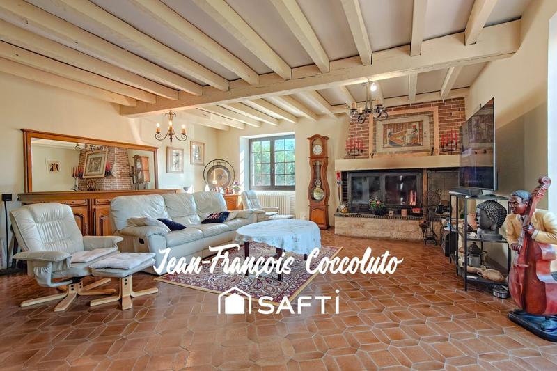 Maison - 218 m² - 6 pièces