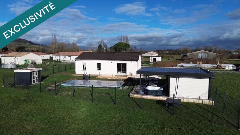 Maison - 90 m² - 4 pièces