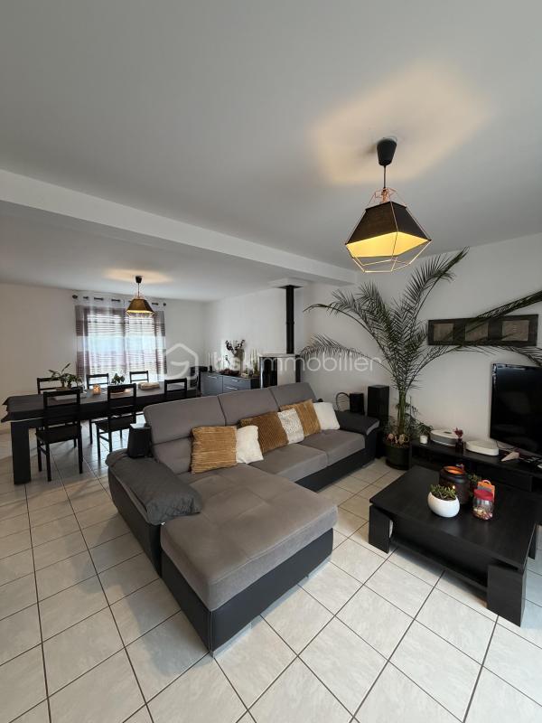 Pavillon - 151 m² - 7 pièces