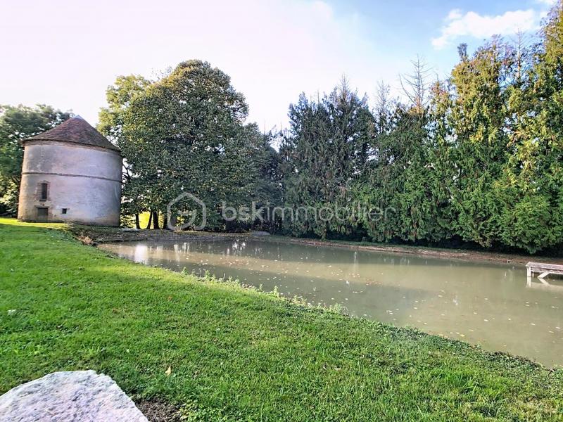 Maison - 194 m² - 7 pièces