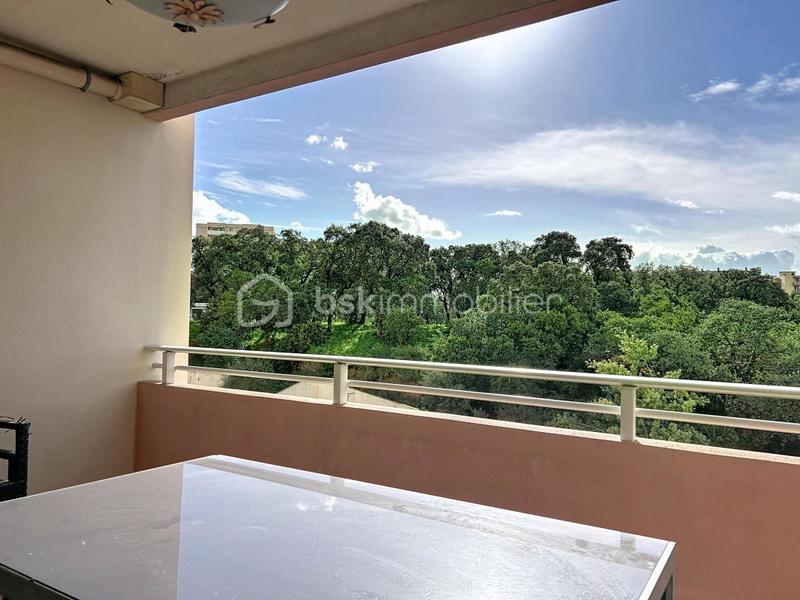 Appartement - 81 m² - 3 pièces