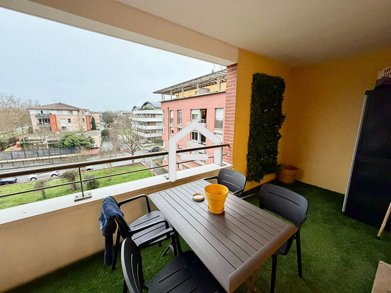 Appartement - 80 m² - 4 pièces