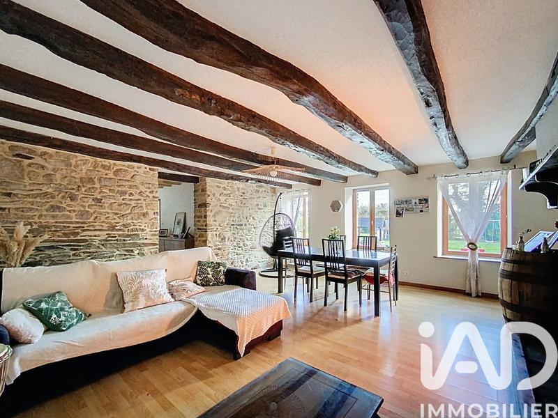 Maison - 205 m² - 5 pièces