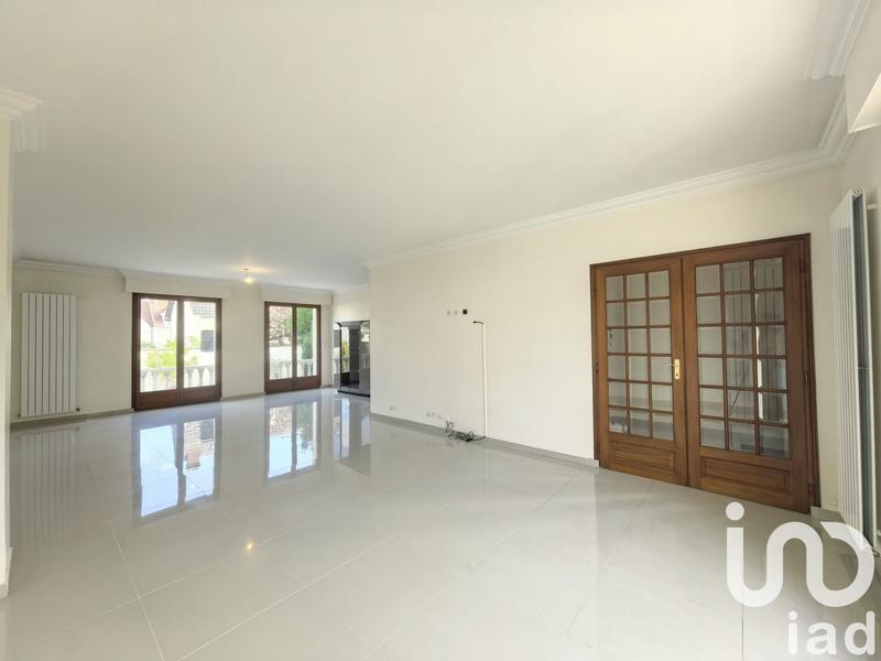 Maison - 160 m² - 7 pièces