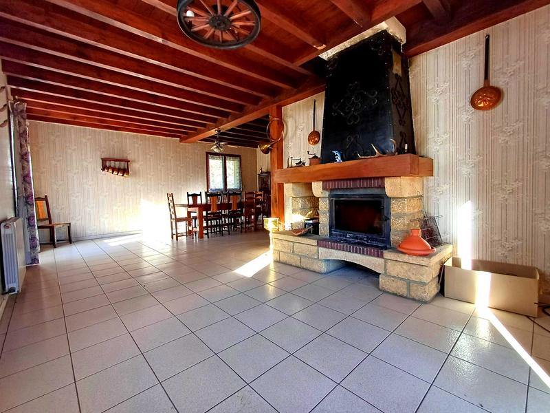 Maison - 95 m² - 4 pièces