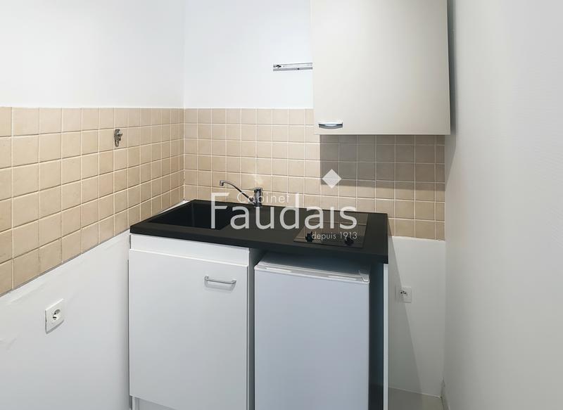 Appartement - 17 m² - 1 pièce