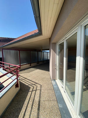 Appartement - 64 m² - 3 pièces