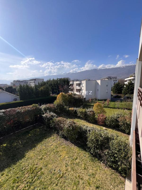 Appartement - 82 m² - 3 pièces