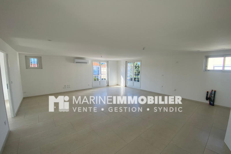 Appartement - 77 m² - 4 pièces