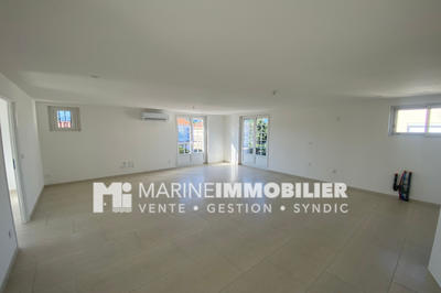 Appartement - 77 m² - 4 pièces