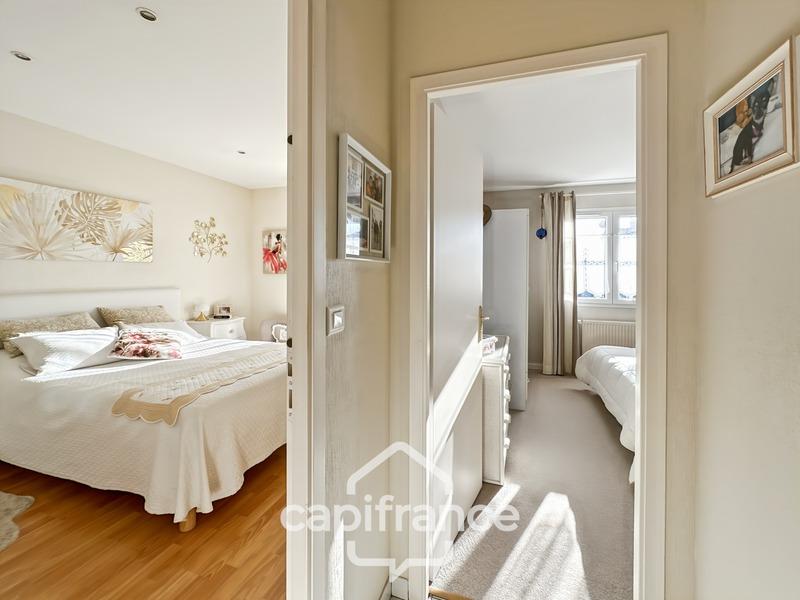 Maison - 103 m² - 4 pièces