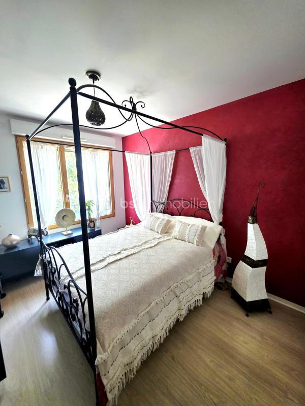 Appartement - 82 m² - 4 pièces