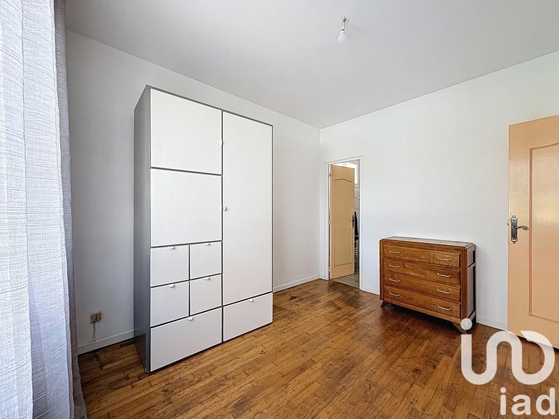 Maison - 231 m² - 9 pièces