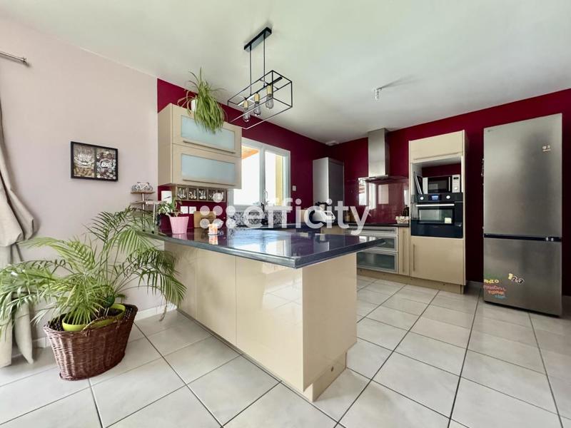 Pavillon - 120 m² - 5 pièces