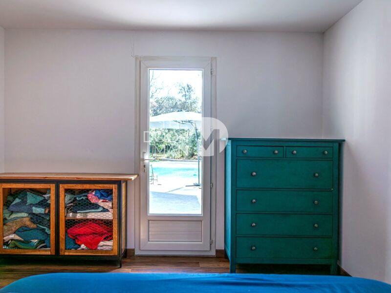 Villa - 167 m² - 6 pièces