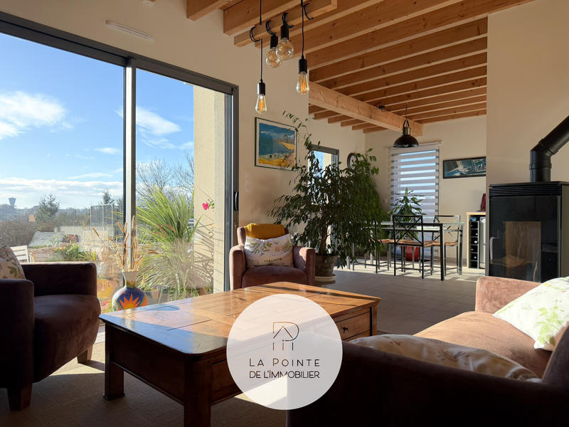 Maison - 108 m² - 4 pièces