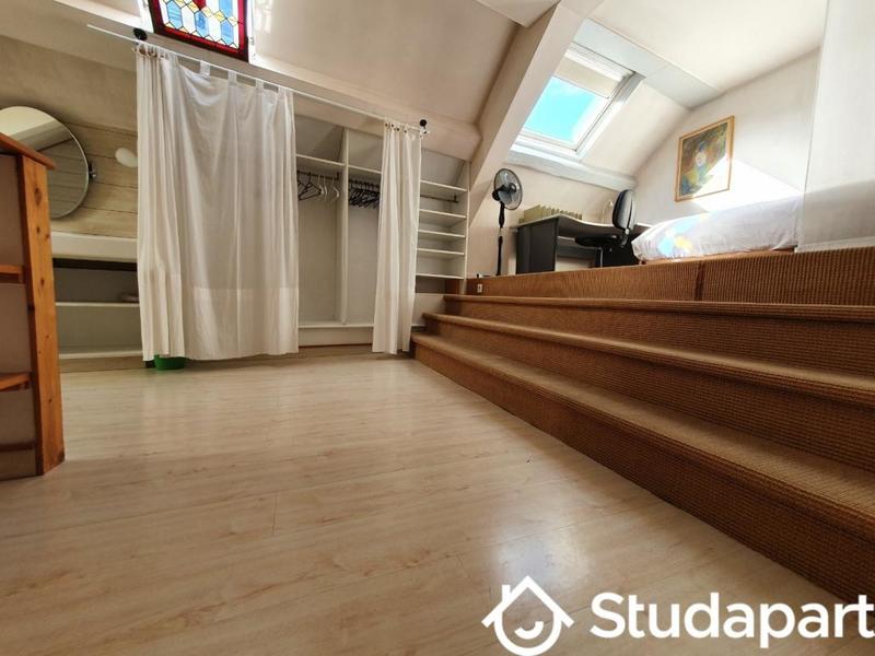 Chambre - 14 m² - 1 pièce