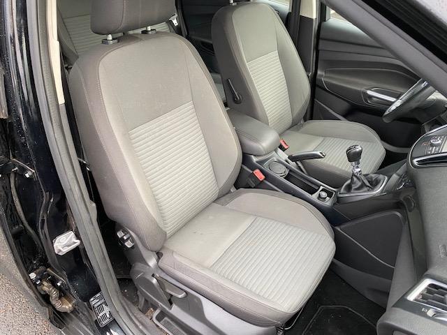 Ford c-Max 1.0 EcoBoost 125 ch Bvm6 s&amp;S Titanium