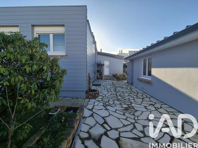 Maison - 101 m² - 4 pièces