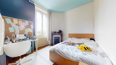 Maison en pierre - 188 m² - 9 pièces