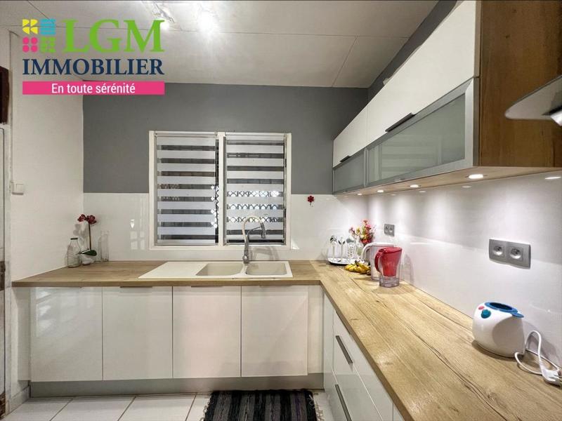 Maison - 81 m² - 4 pièces