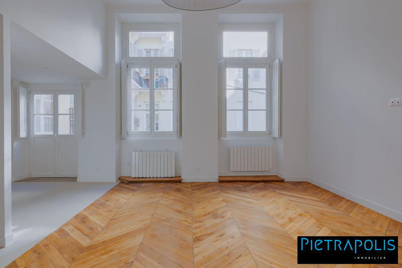 Appartement - 72 m² - 4 pièces