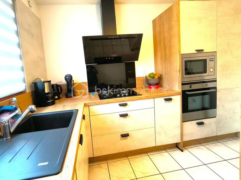 Maison - 84 m² - 4 pièces