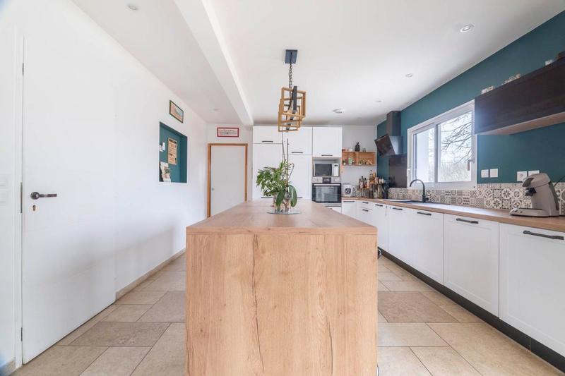 Maison - 154 m² - 6 pièces