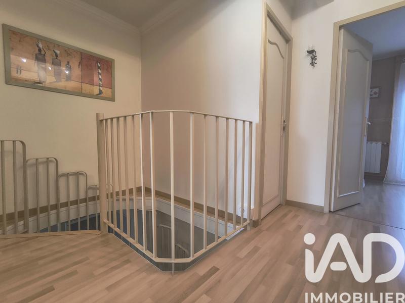 Maison - 98 m² - 5 pièces