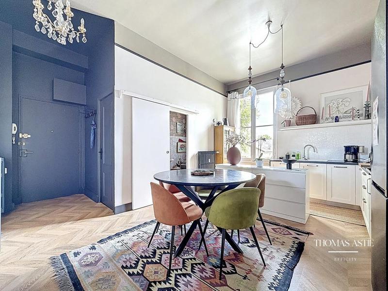 Appartement - 88 m² - 3 pièces