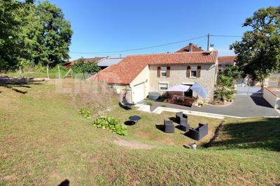 Maison ancienne - 96 m² - 4 pièces