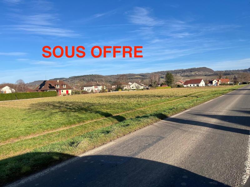 Terrain - 1 689 m²
