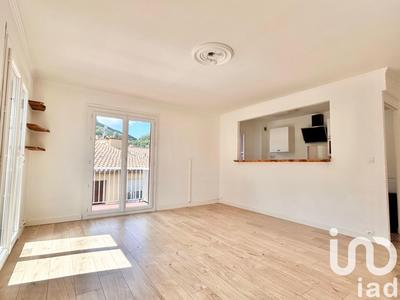 Appartement - 57 m² - 3 pièces