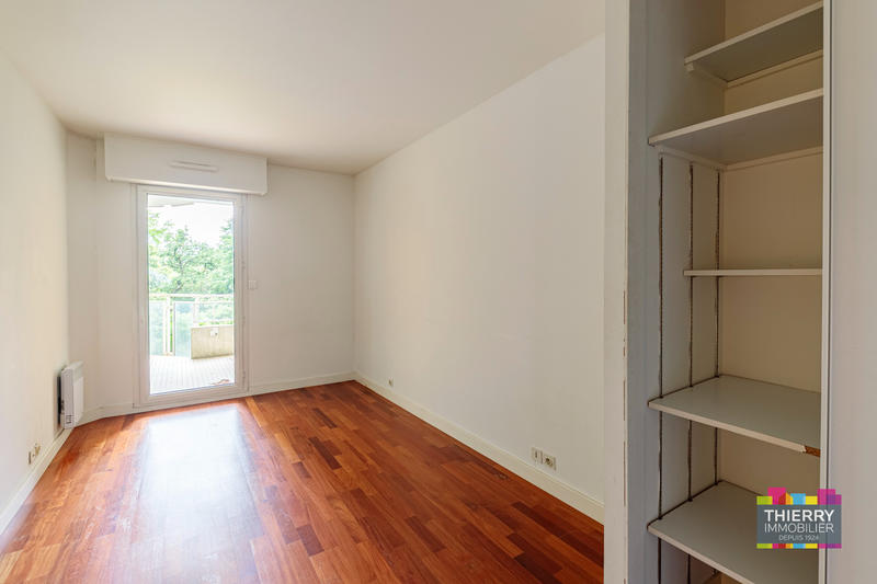 Appartement - 283 m² - 7 pièces