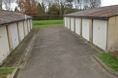 Garage - 11 m²