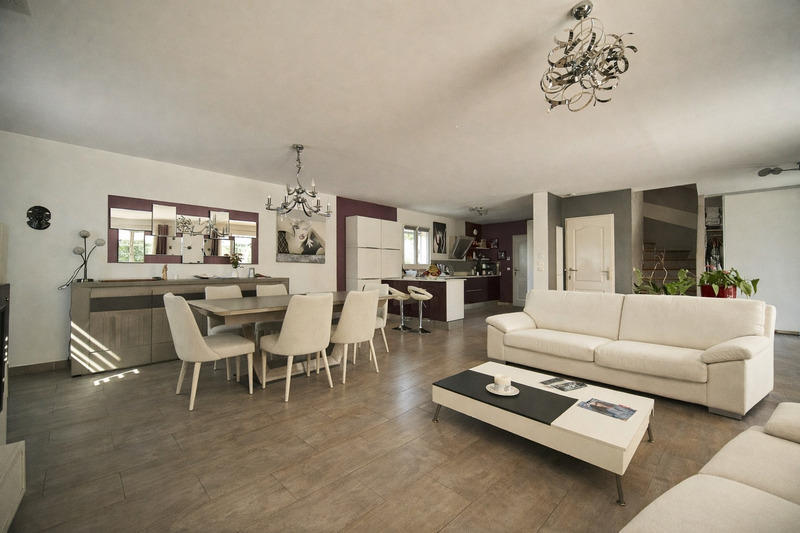 Maison - 133 m² - 5 pièces