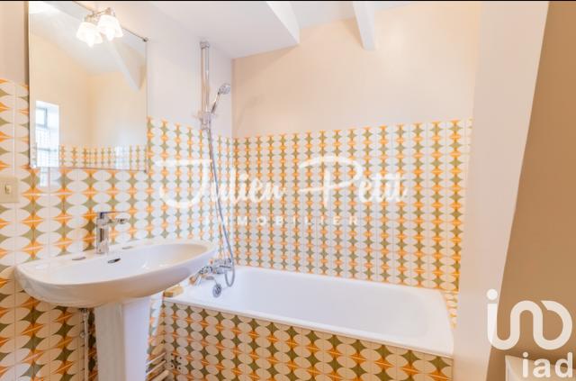 Maison - 170 m² - 8 pièces