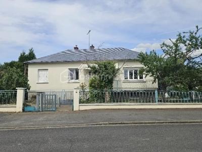 Maison - 105 m² - 5 pièces