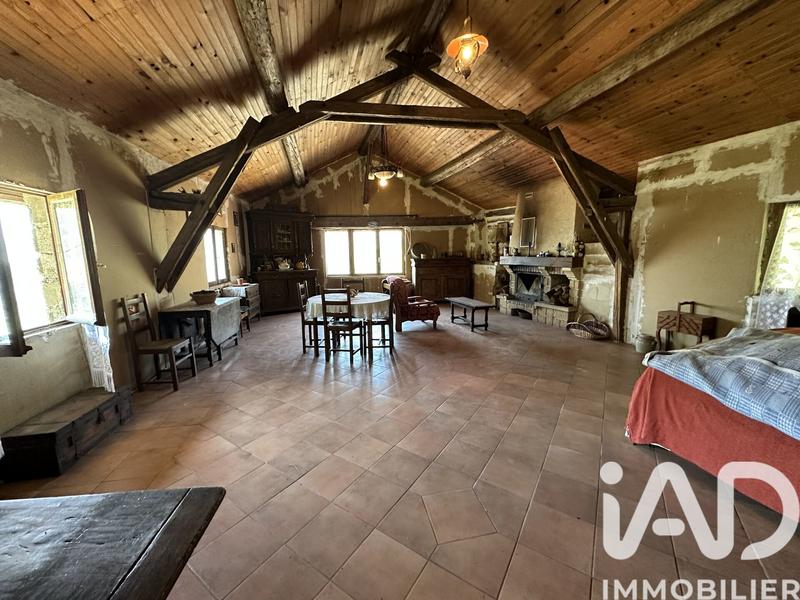 Maison - 102 m² - 2 pièces