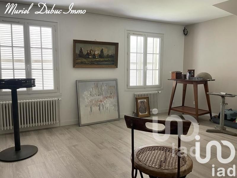 Maison - 245 m² - 12 pièces