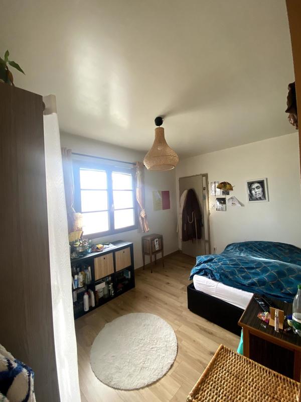 Maison - 91 m² - 5 pièces