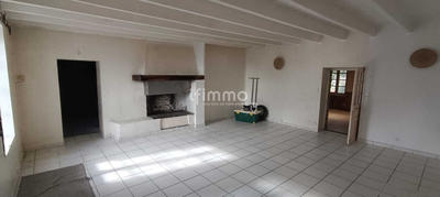 Maison - 170 m² - 8 pièces