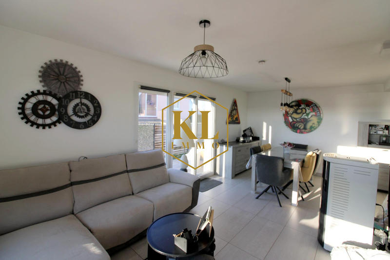 Maison - 85 m² - 5 pièces